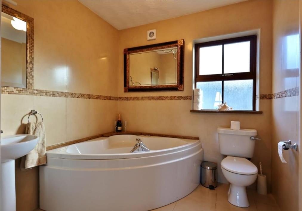 The Cliffs Of Moher Holiday House دولين المظهر الخارجي الصورة